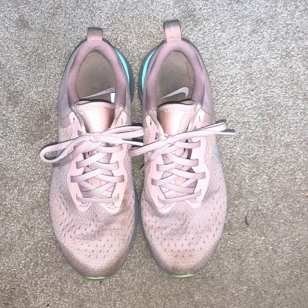Nikes-size 8